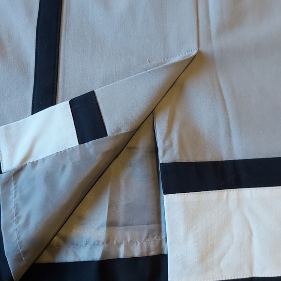 2/$20 EUC colour-block pencil skirt - Picture 3 of 4